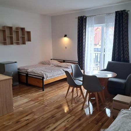 Bed and Breakfast Osrodek Wczasowo-Kolonijny Bazylak Rewal Exterior foto