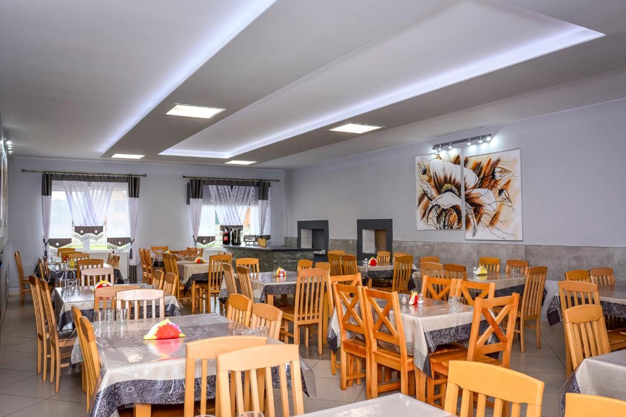Bed and Breakfast Osrodek Wczasowo-Kolonijny Bazylak Rewal Exterior foto